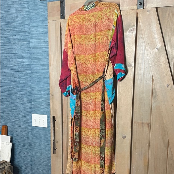 Colorful Long Kimono Patchwork Robe with Patterned Design - Picture 2 of 2